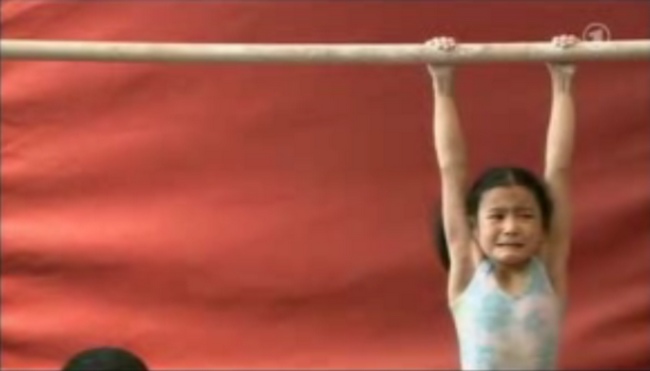 Enfants gymnastes chinois