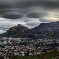 Une scène incroyable au dessus de Cape Town